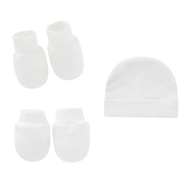 Set de naissance bébé 0-3 mois Maternitys - bonnet, moufles et chaussettes blancs